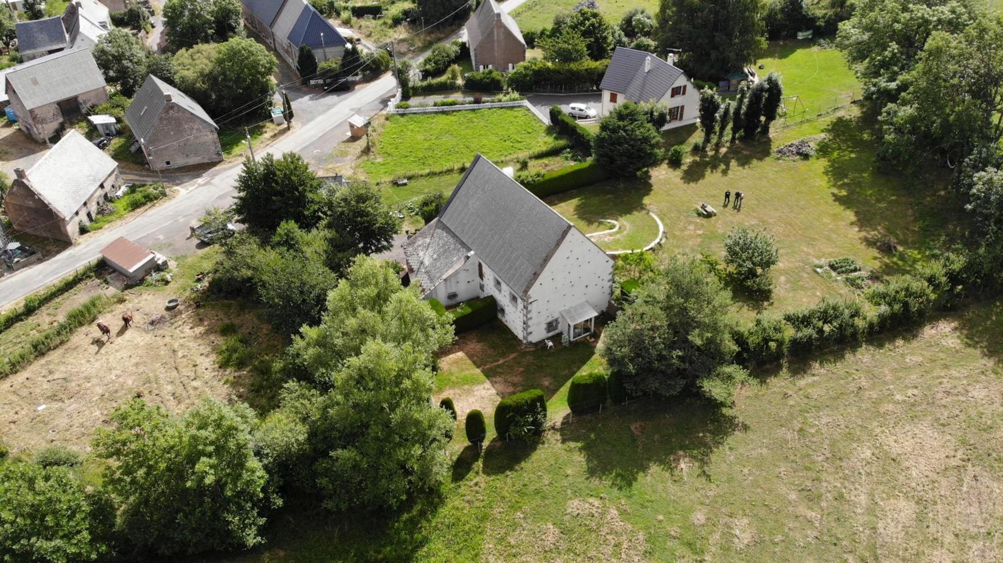 Gite Rural - Grange Des Pres Blancs Chaine Des Puys Le Vernet-Sainte-Marguerite Kültér fotó