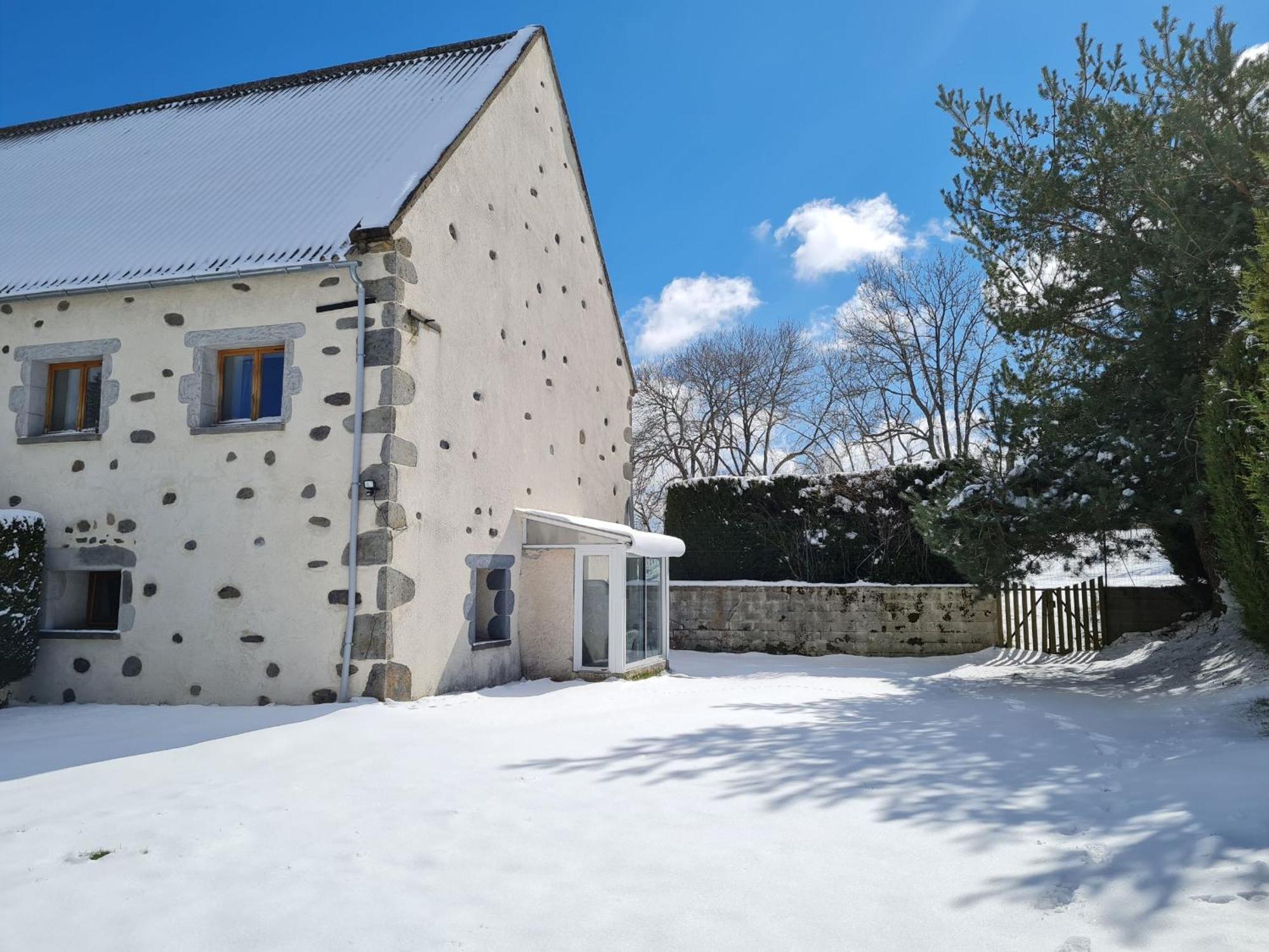 Gite Rural - Grange Des Pres Blancs Chaine Des Puys Le Vernet-Sainte-Marguerite Kültér fotó